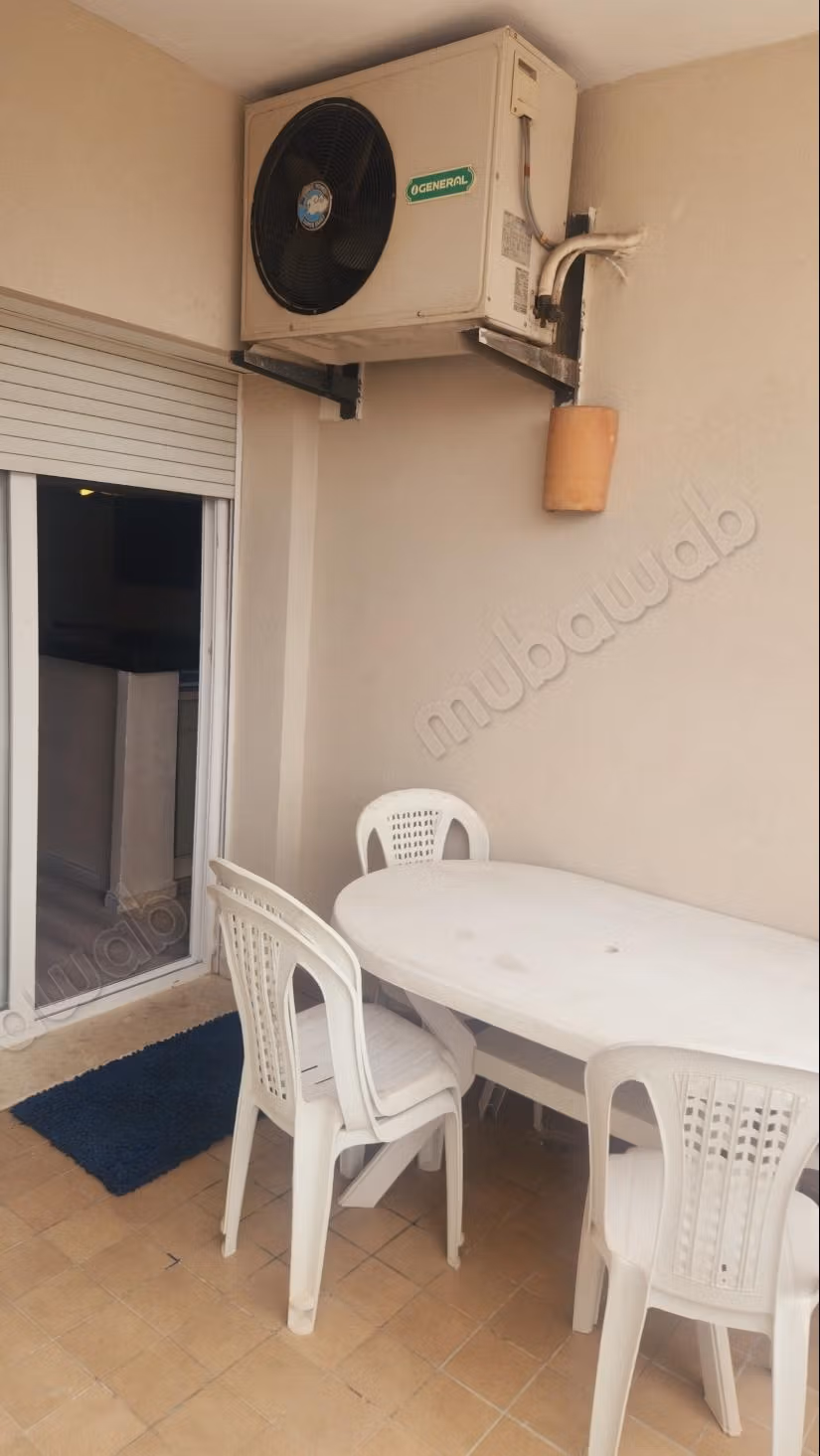 À louer studio avec terrasse à gauthier