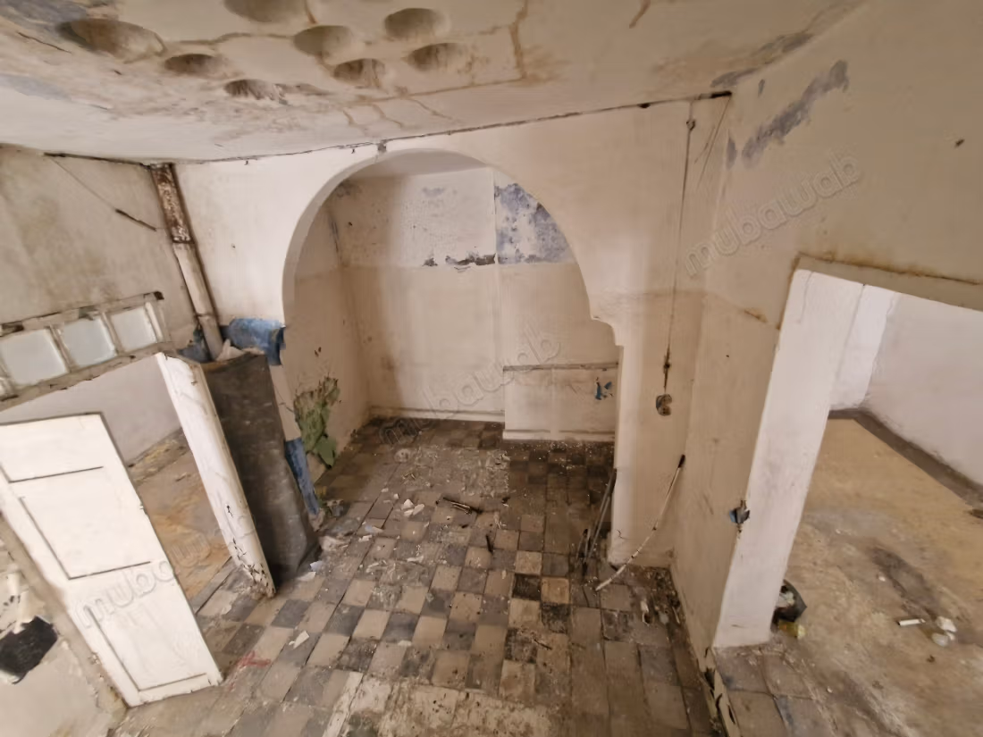 Very nice house for sale in Médina. 10 rooms. Large terrace
