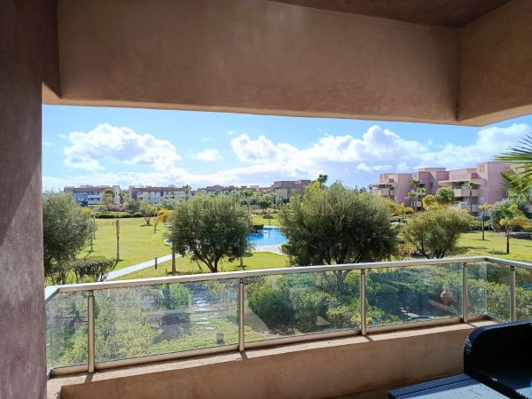 À louer bel appartement à prestigia vue golf