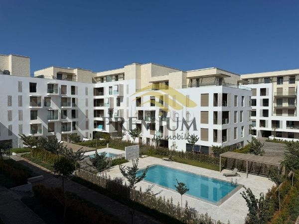 شقة جميلة للكراء بالسويسي. 3 قطع مريحة. مع المرآب والمصعد