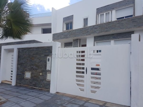 Élégante villa contemporaine à Val Fleury