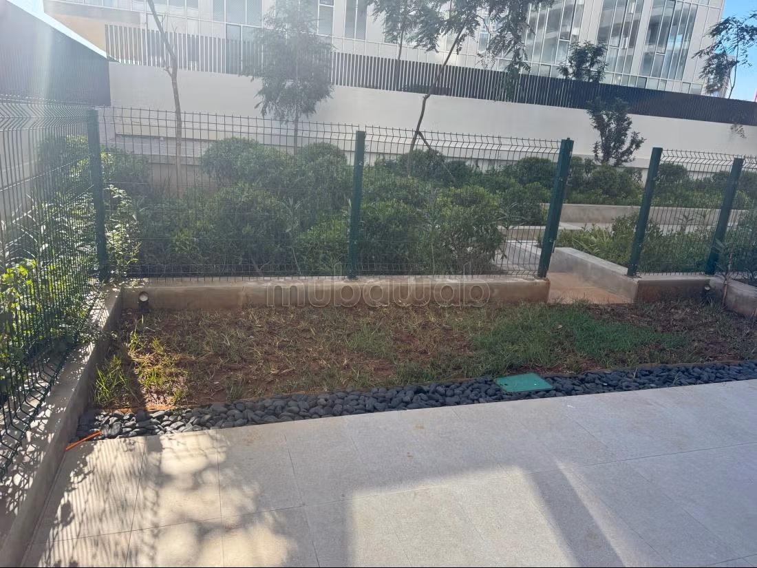 CFC joli rez de jardin haute gamme