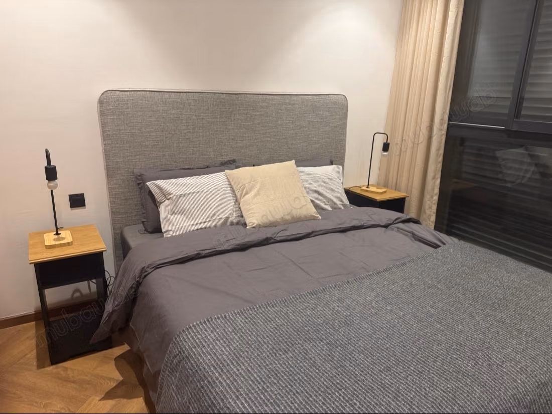 Cfc apt 2ch haute gamme meublé