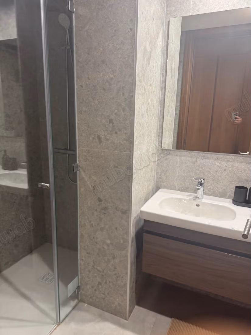 Cfc apt 2ch haute gamme meublé