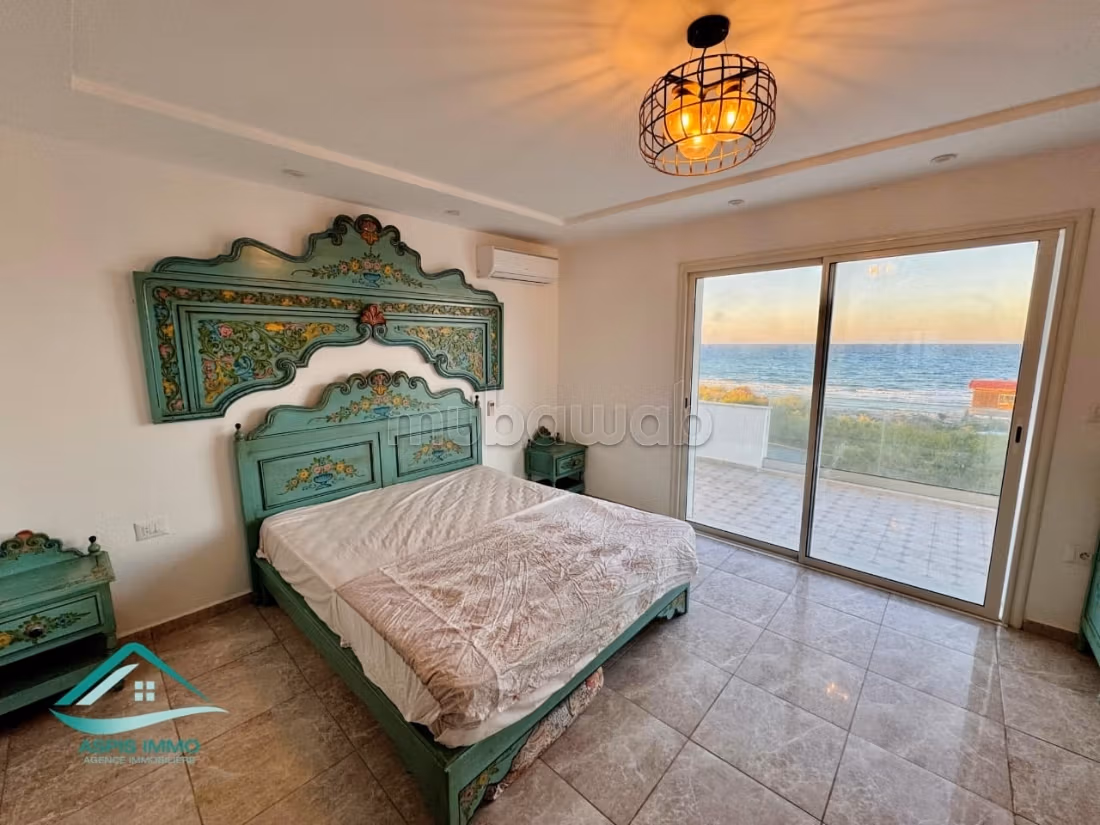 Villa S3 Pieds dans l'eau plage Hammem ghzeez