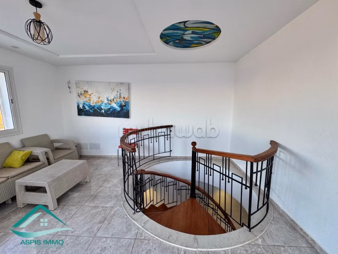 Villa S3 Pieds dans l'eau plage Hammem ghzeez