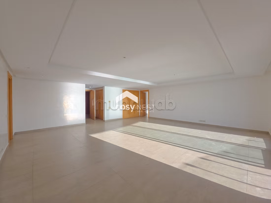 Splendido appartamento in affitto a Casablanca Marina. 3 camere. Vista sul mare, riscaldamento