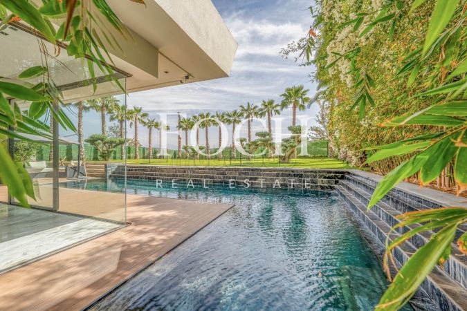 فيلا ممتازة للبيع بأكدال. المساحة 680 م². مفروشة