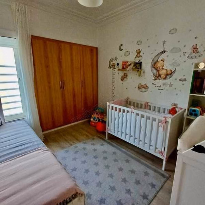 Sell apartment in Derb Carlotti. Large area 111 m². Parking spaces and terrace