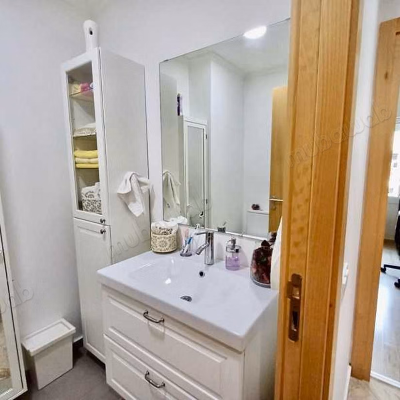 Sell apartment in Derb Carlotti. Large area 111 m². Parking spaces and terrace