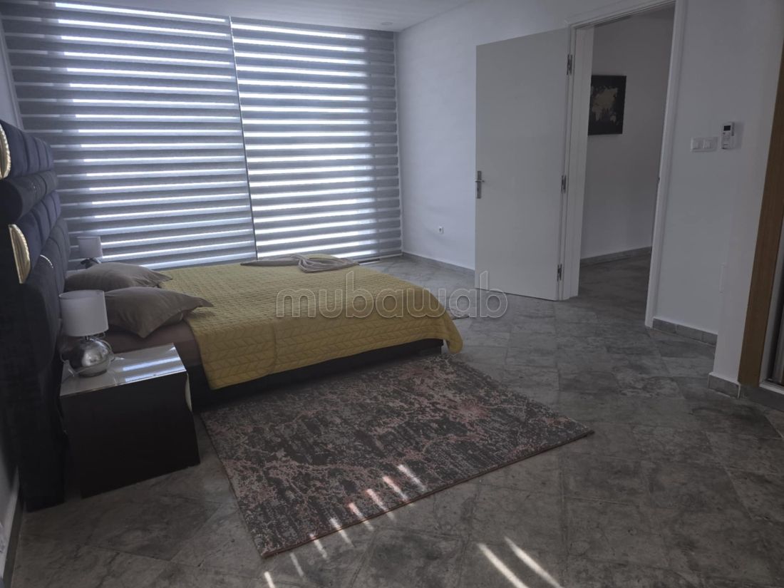 Villa avec piscine vendu avec ameublement