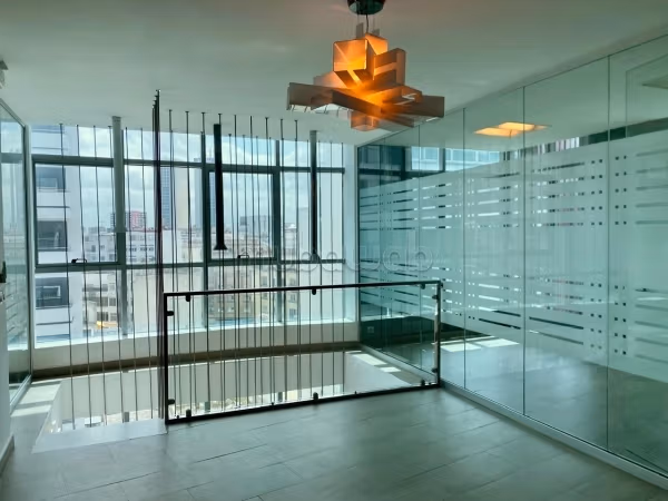 Oficinas en alquiler en Gauthier. Superficie de 220 m²