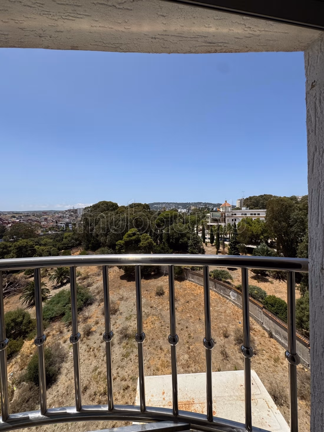 Location Appartement ensoleillé calme