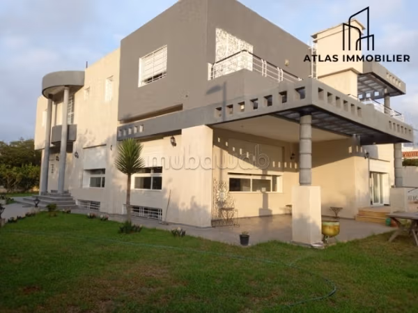 Villa à vendre au niveau de Hay Riad