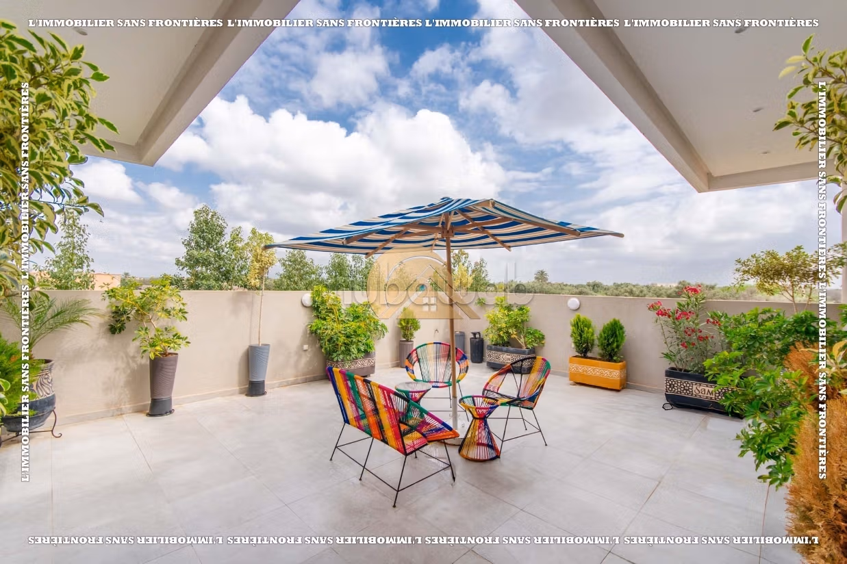 Villa meublée à louer à Route fès, Marrakech — Piscine privée — 500 m²