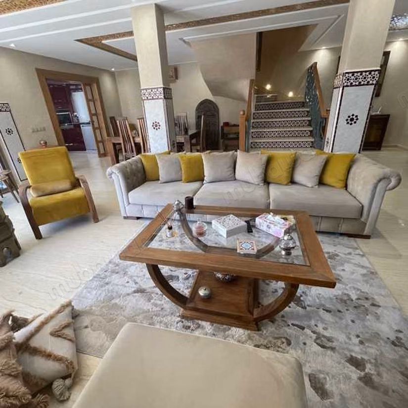 Villa à Vendre de 280.0 m² à Marrakech, 
Boulvard Moulay Abdellah Route De Safi