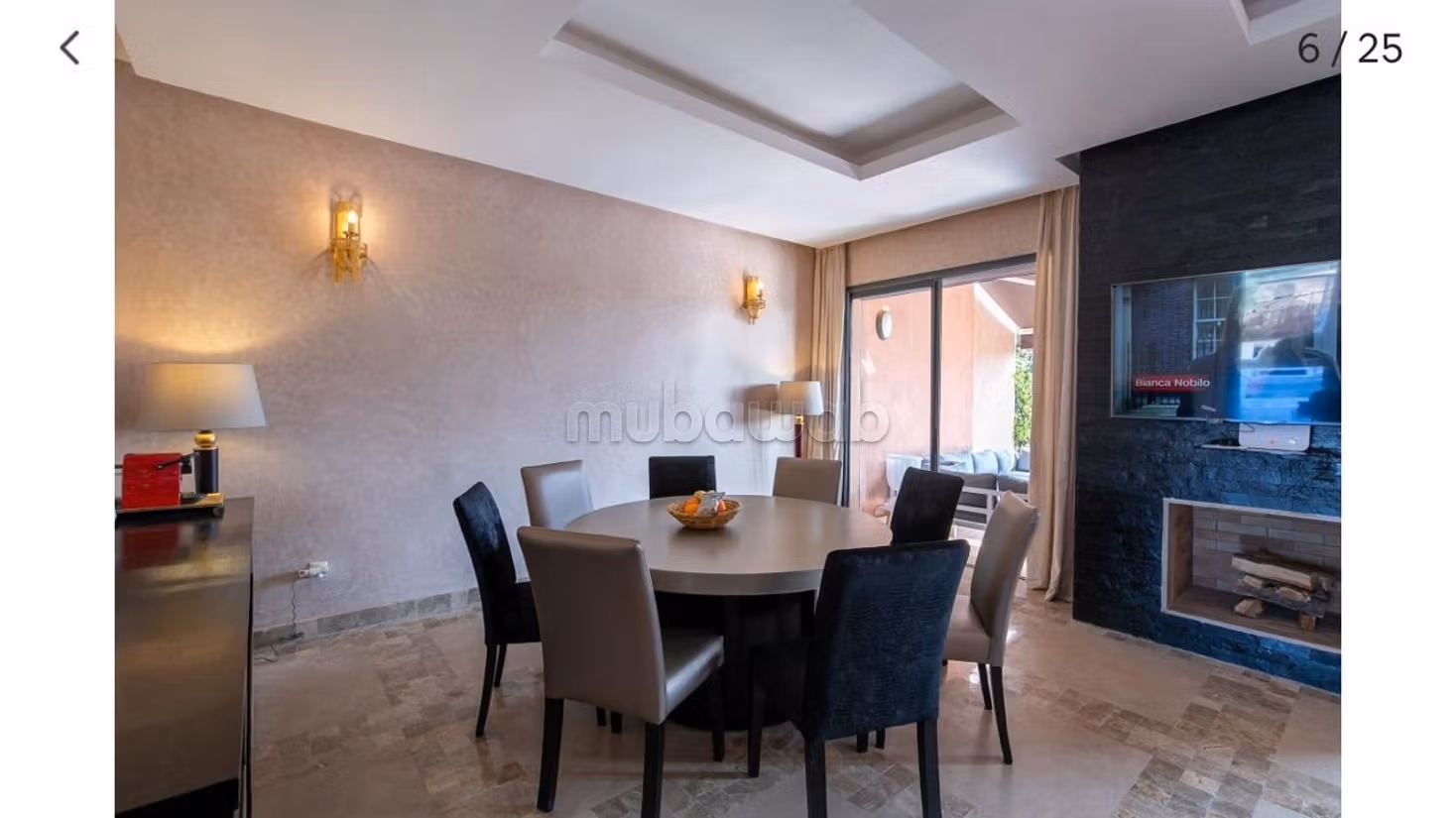 Somptueuse maison à vendre à Route de l'Ourika.
Surface de 228 m².
Meublé
