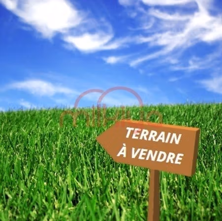 Land te koop in Sidi Youssef. Totale oppervlakte 22600 m²