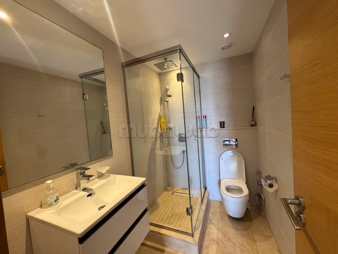 Alquila este piso en Casablanca Finance City. 1 dormitorio. Completamente amueblado