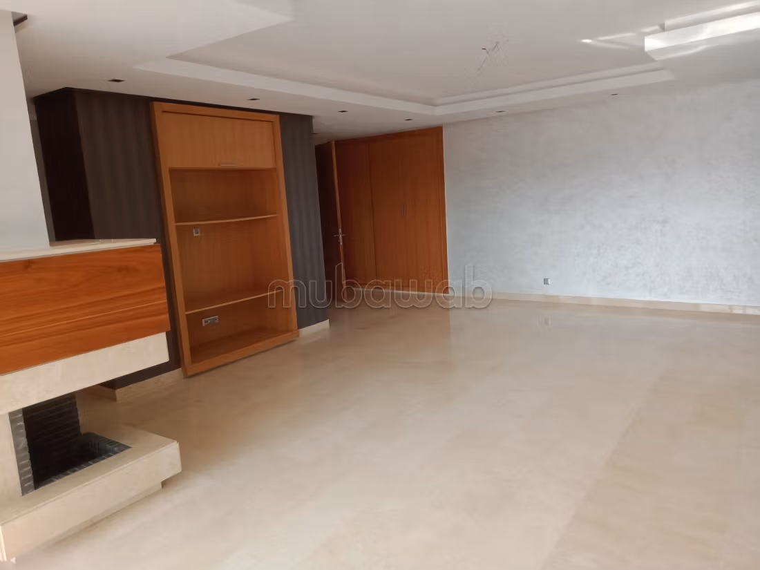 Bel appartement à louer Souissi orangeraie Rabat — 6