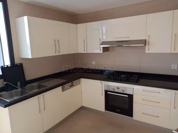 Bel appartement à louer Souissi orangeraie Rabat