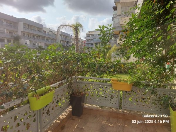 Affitto di uno splendido appartamento a Racine. 2 ampi locali. Arredato