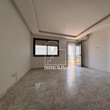 A louer un appartement S3 à l'Aouina