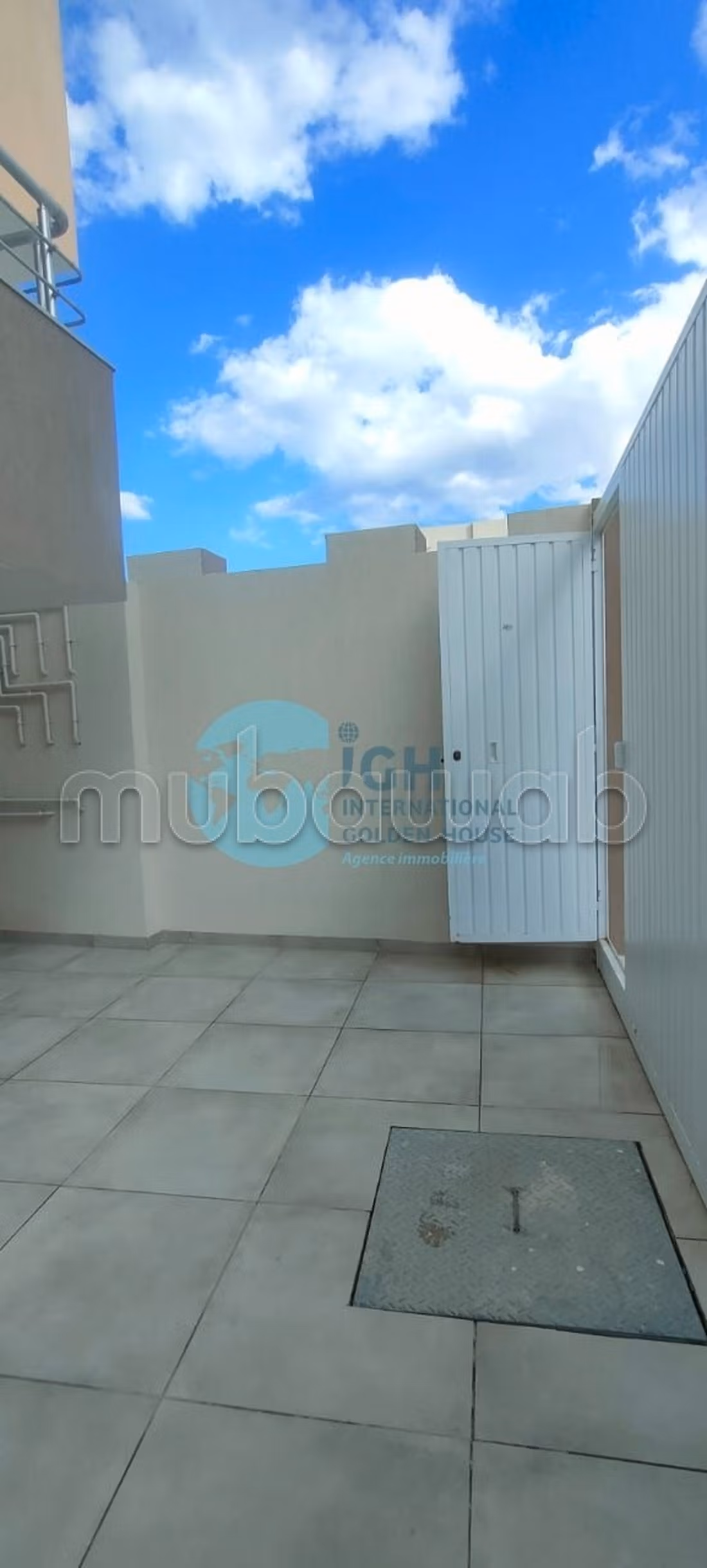 A vendre s2 a hammam sousse