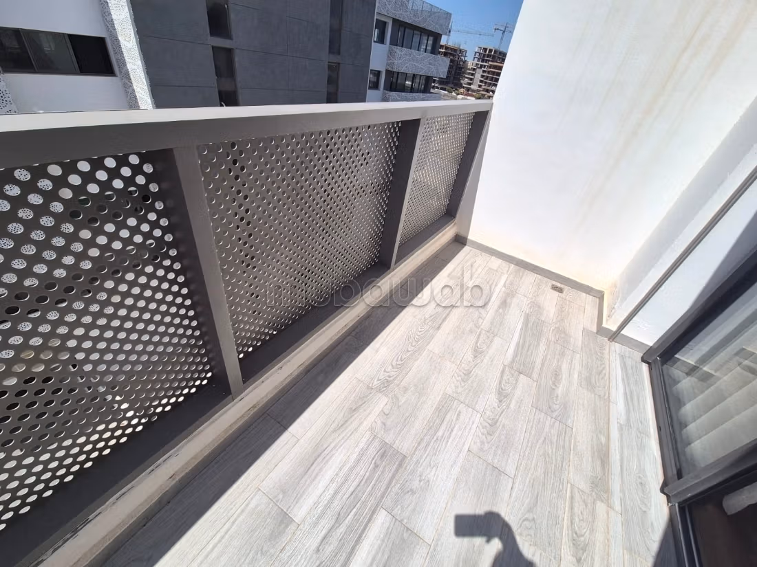 Precioso piso en alquiler en Casablanca Finance City. 3 habitaciones grandes. Amueblado