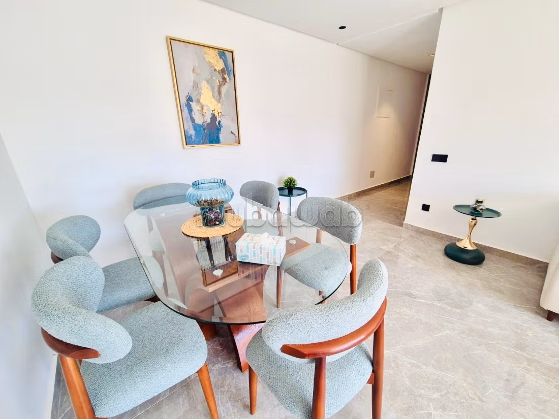 Precioso piso en alquiler en Casablanca Finance City. 3 habitaciones grandes. Amueblado