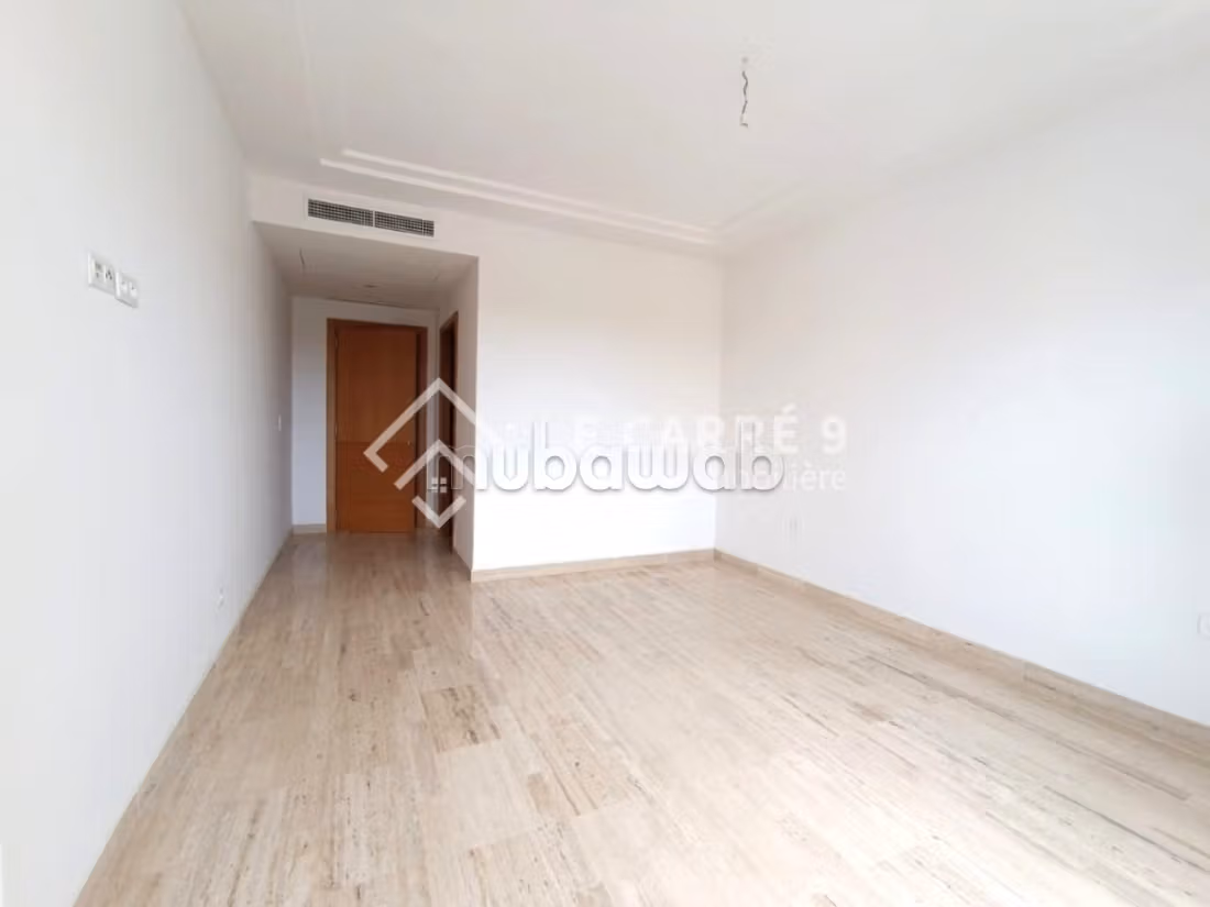 Duplex à louer S4 avec piscine au Lac 2
