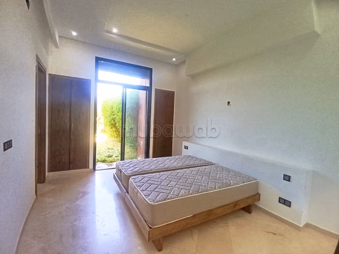 Appartement Rez de jardin avec 300m2 Jardin Privé — 6
