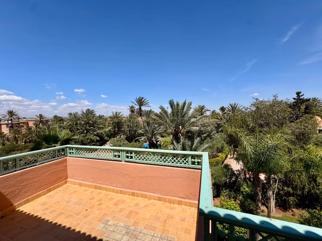 PALMERAIE: Duplex 220 m2 3 Chs dernier étage