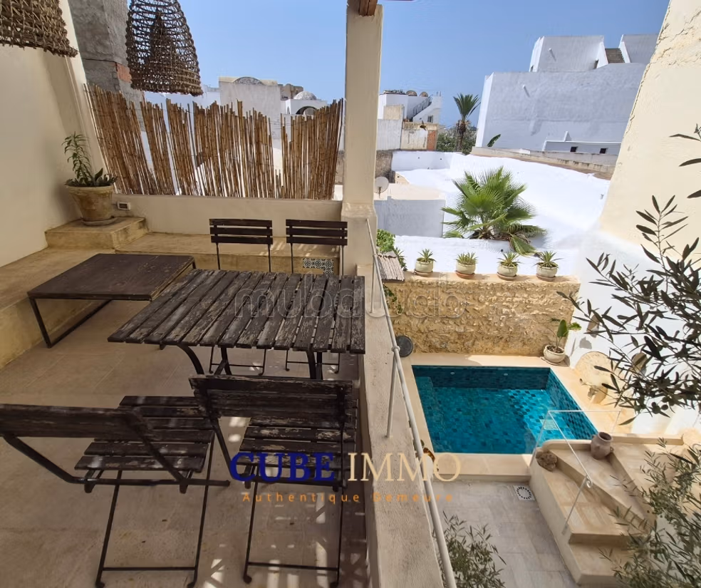 A louer petite Villa avec piscine à hammamet