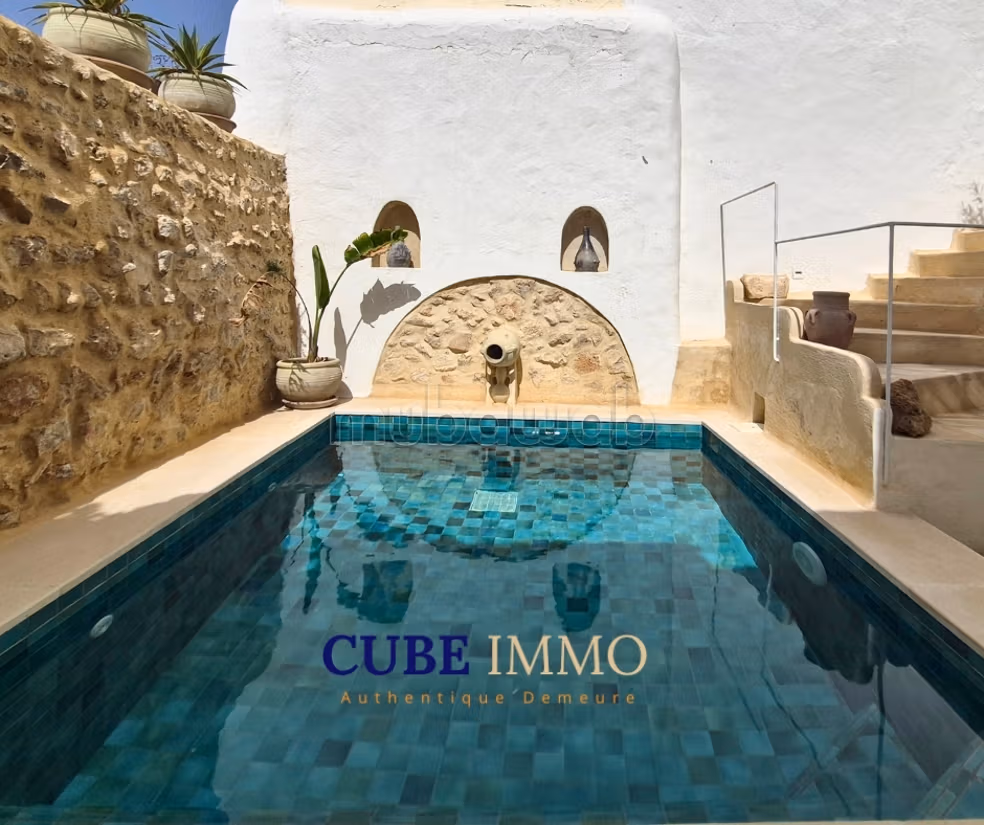 A louer petite Villa avec piscine à hammamet