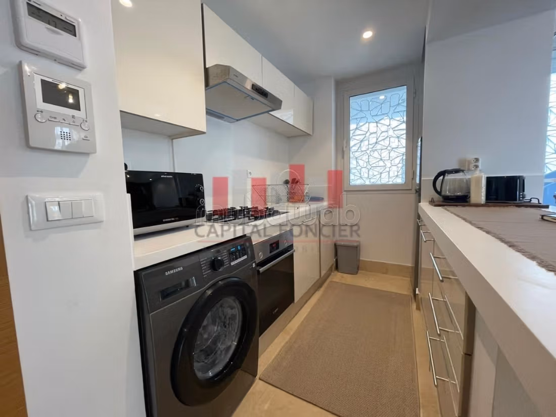 Très bel appartement en location à Casablanca Finance City. 
1 belle chambre. 
Bien meublé