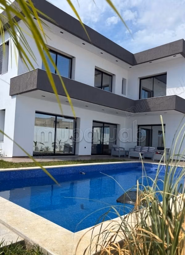 Eccezionale villa in vendita a Hammamet Sud. Superficie 450 m². Giardino e garage