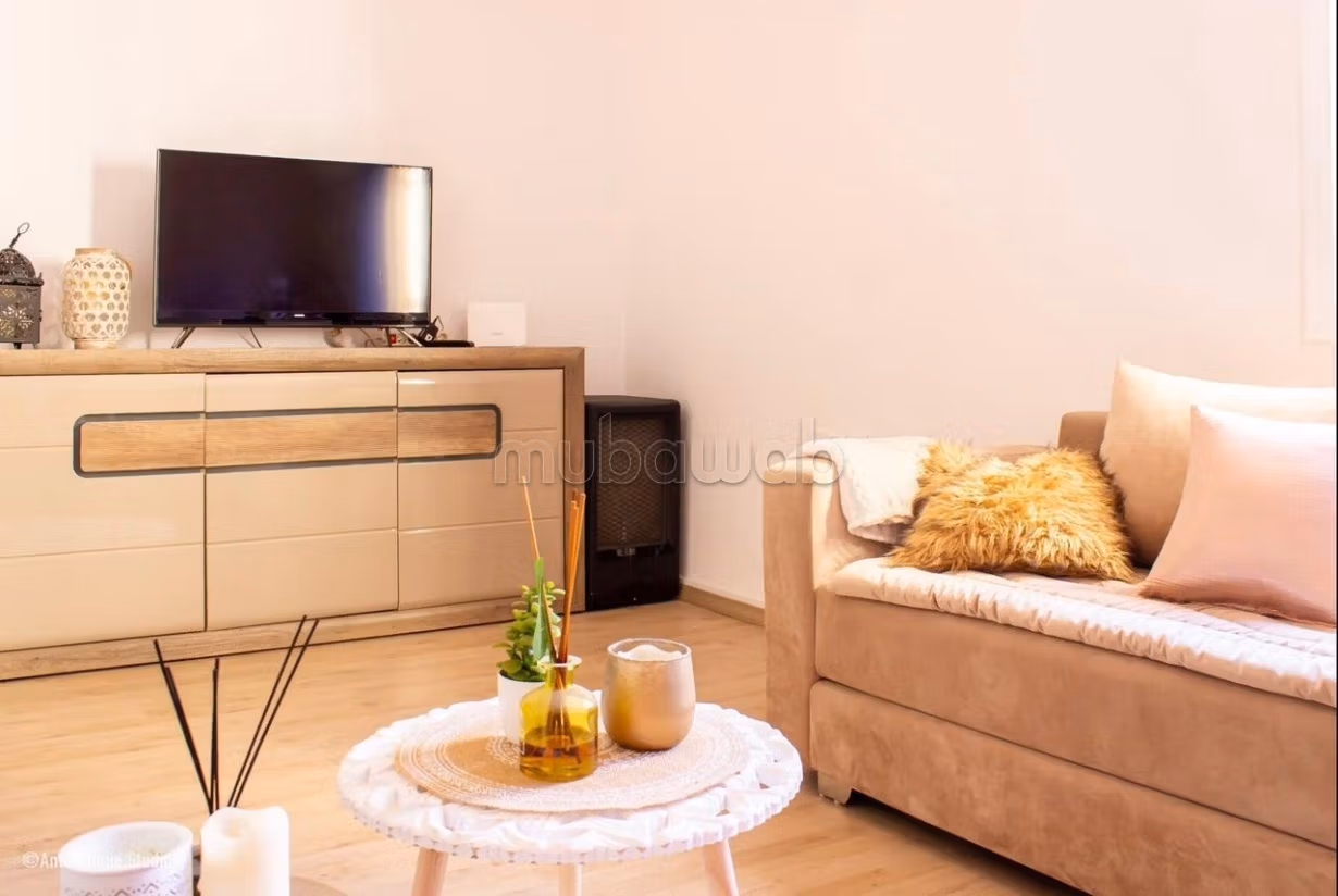 Vente d'un bel appartement à Azib Haj Kaddour. Surface de 169 m². Bien meublé