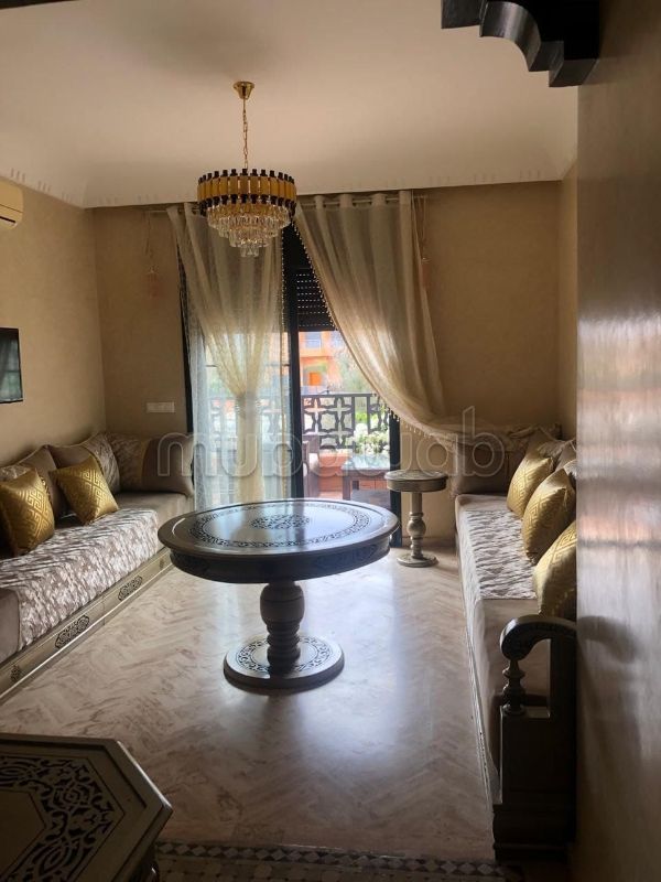 Bonito piso en alquiler en Route de Fez. 3 hermosas habitaciones. Amueblado