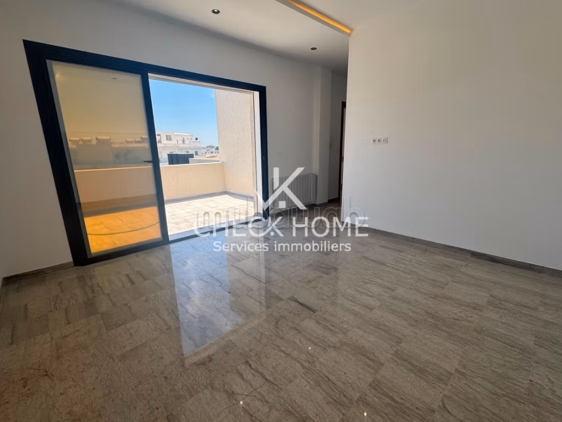 A vendre Villa S5 à Hammamet 3min de la plage titre bleu