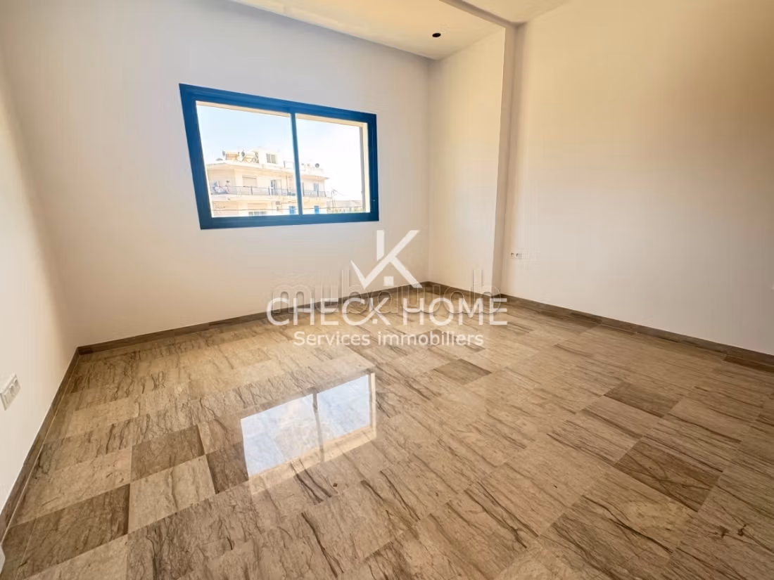 A vendre Villa S5 à Hammamet 3min de la plage titre bleu