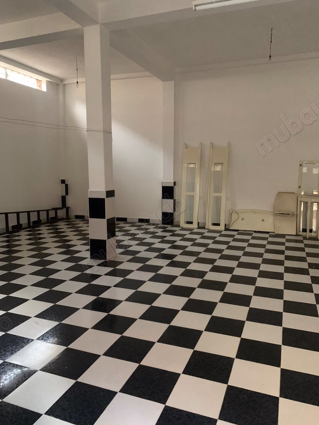 Maison Av 320 million Bel Air