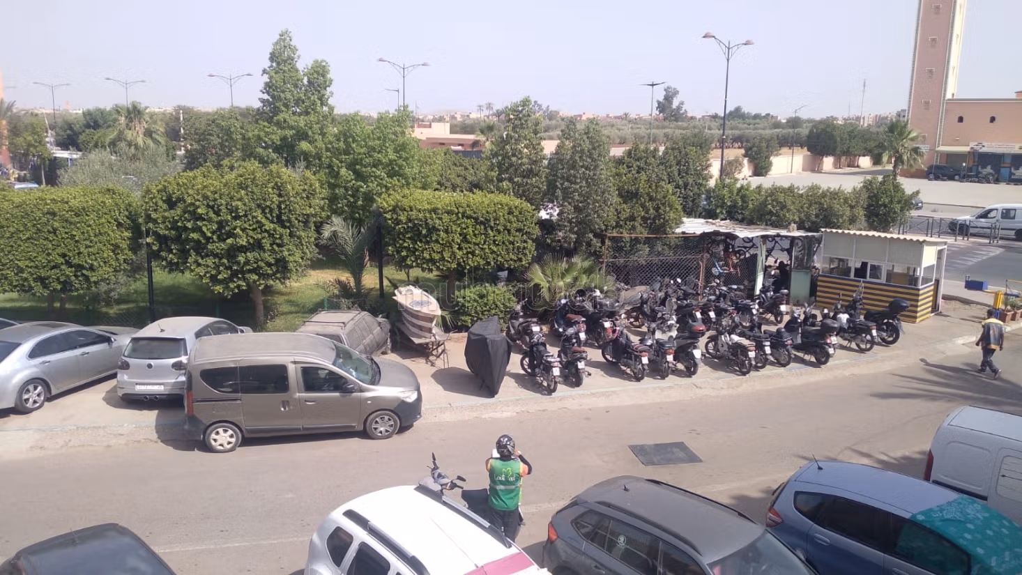 Due appartamenti o uffici in affitto ad Azzouzia