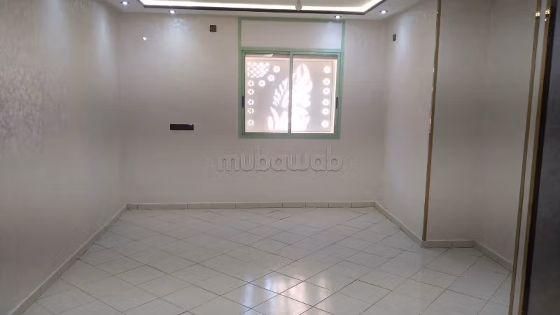 Twee appartementen of kantoren te huur in Azzouzia