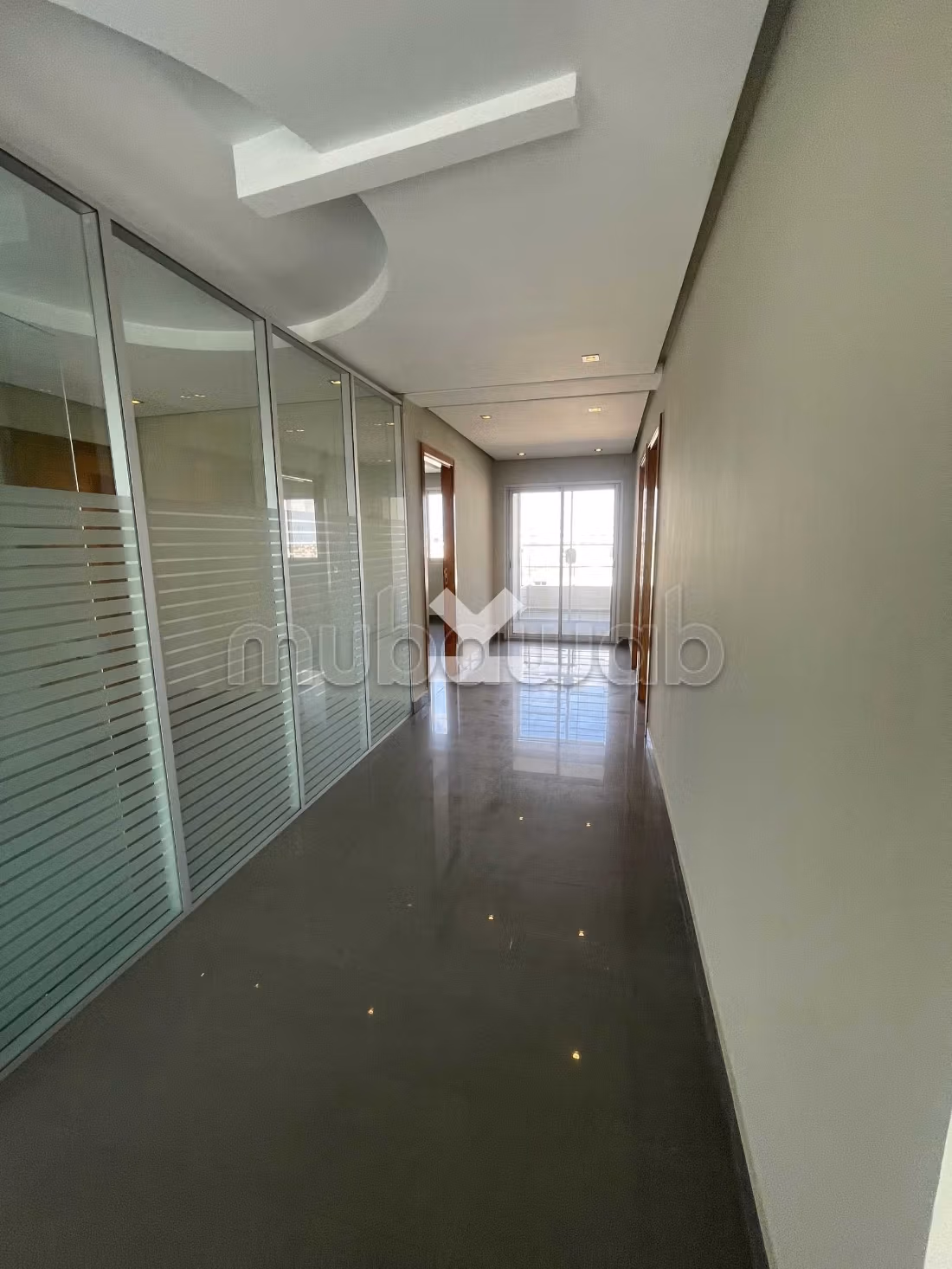 Bureau à Louer de 350.0 m² à Casablanca, Ain Sebaa