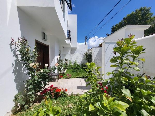 Villa jumelée en vente