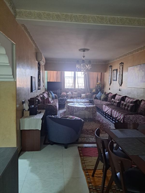 Bonito piso en venta en Samlalia. 3 hermosas habitaciones. Espacios verdes, sin ascensor