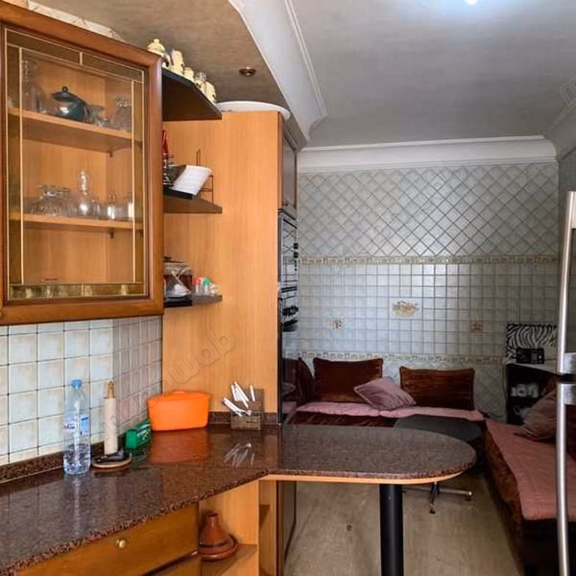 Sale of a lovely apartment in Triangle d'Or. 4 rooms. Lift and garage
