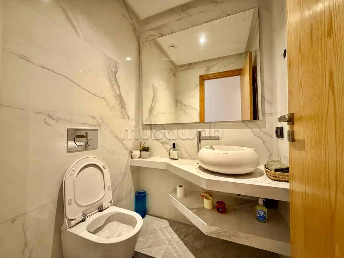 Appartement deux chambres meublé à louer — 5