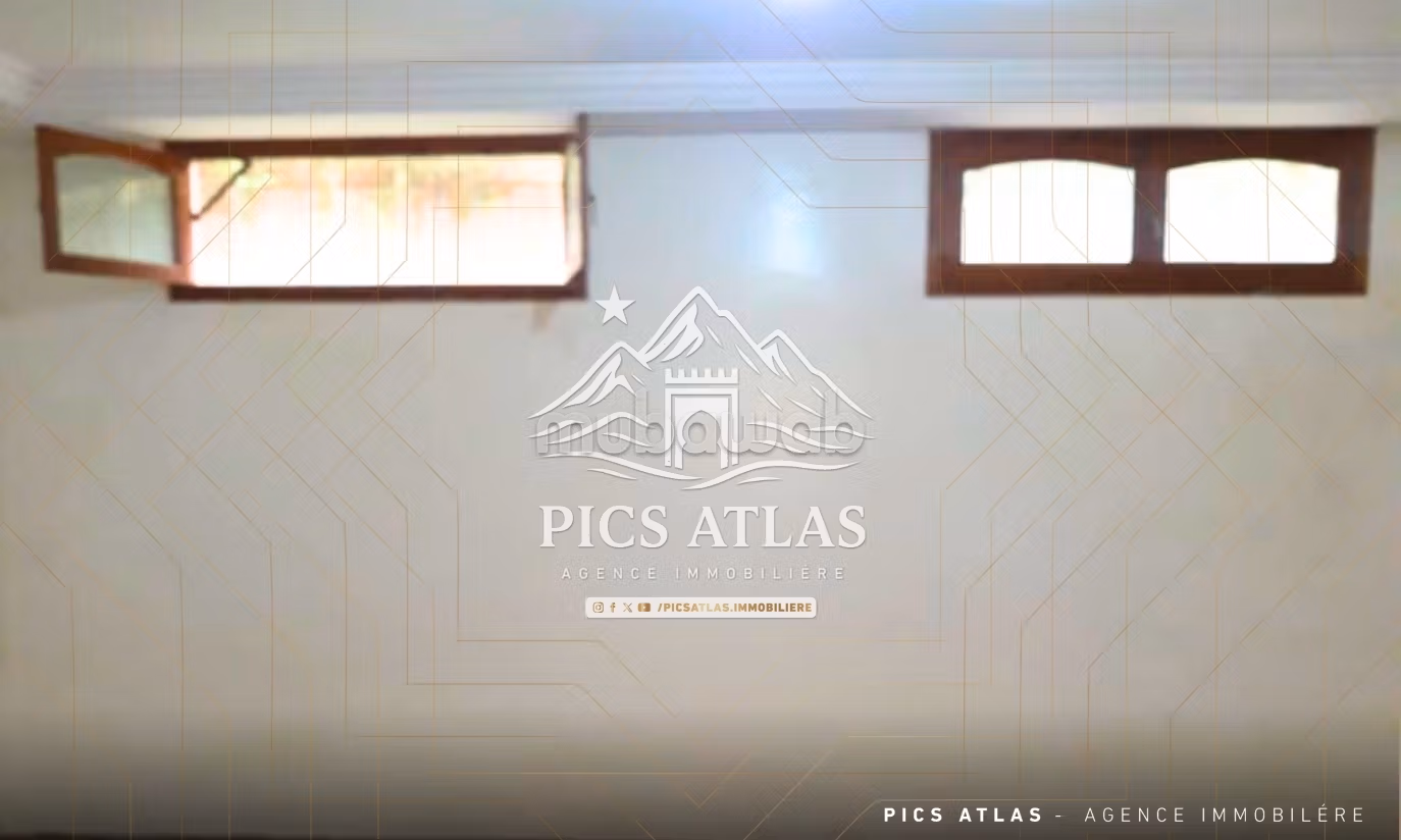 Villa Spacieuse à Vendre, 375 m², Hay Targa